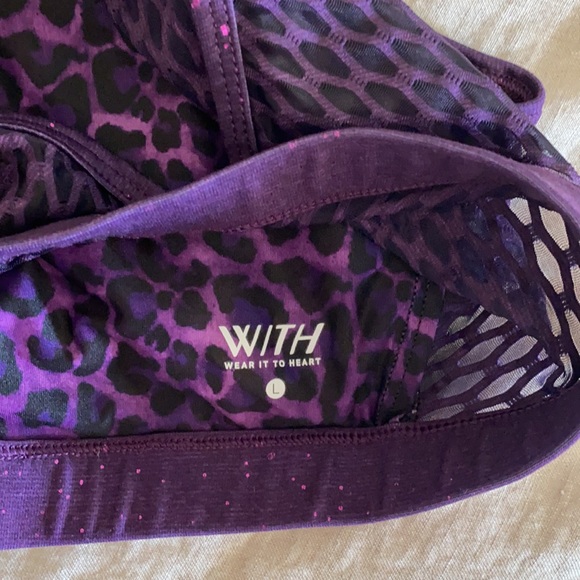 EUC Peloton With Sunday’s with Love Bra Sz L - Picture 6 of 6